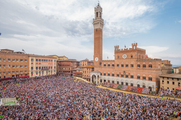 <font color="red"  size="6">PALIO JULY</font><br><font color="#60a347"  size="5">UP TO 4 PAX</font><br><br>"MOSSA" (start line)<br>PRIVATE<br>WINDOWS - Image 5